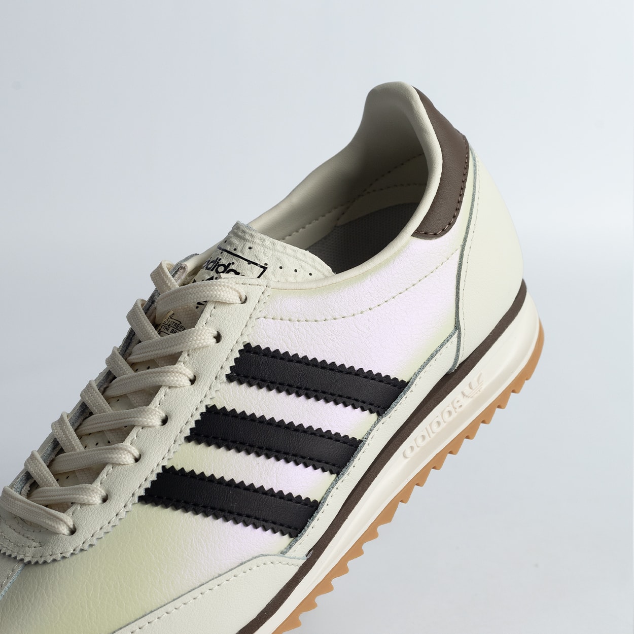Tênis adidas SL 72 OG W Off White Core Black Earth Strata IH9169