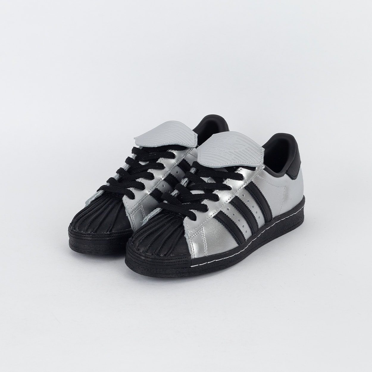 Tênis adidas Superstar 82 Silver Metallic Black JH5669