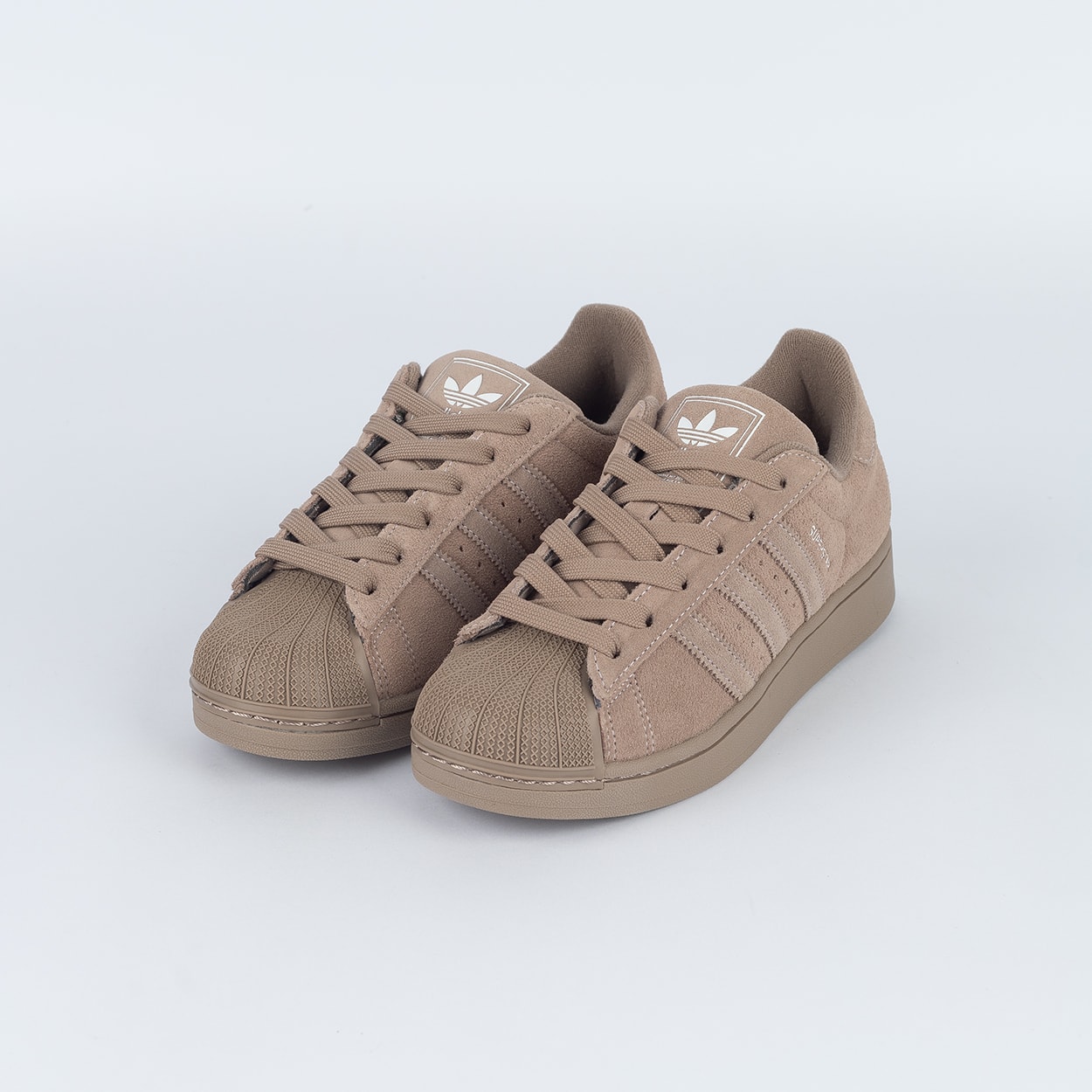 Tênis adidas Superstar II Chalky Brown KI8493