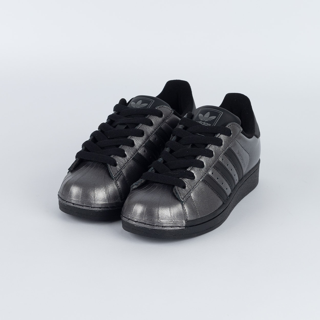 Tênis adidas Superstar II Core Black Core Black Iron Metallic IH1598