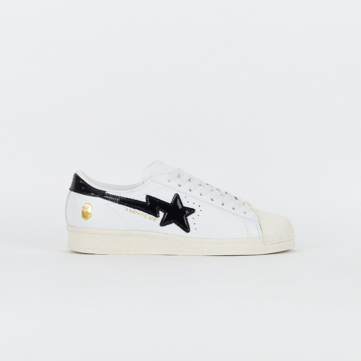 Tênis adidas Superstar Vintage V SSTR X Bape White Black JR2701