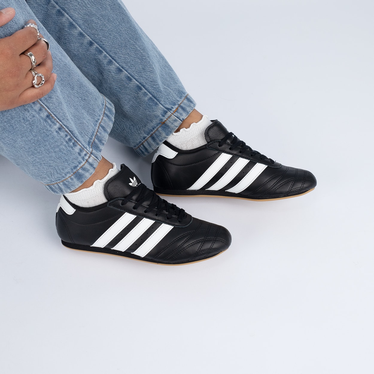 Tênis adidas Taekwondo Lace Core Black White JS1193