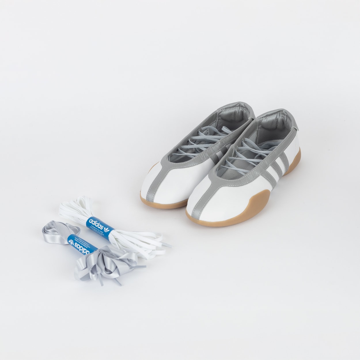 Tênis adidas Taekwondo Mei Ballet White Silver Metallic JQ6438