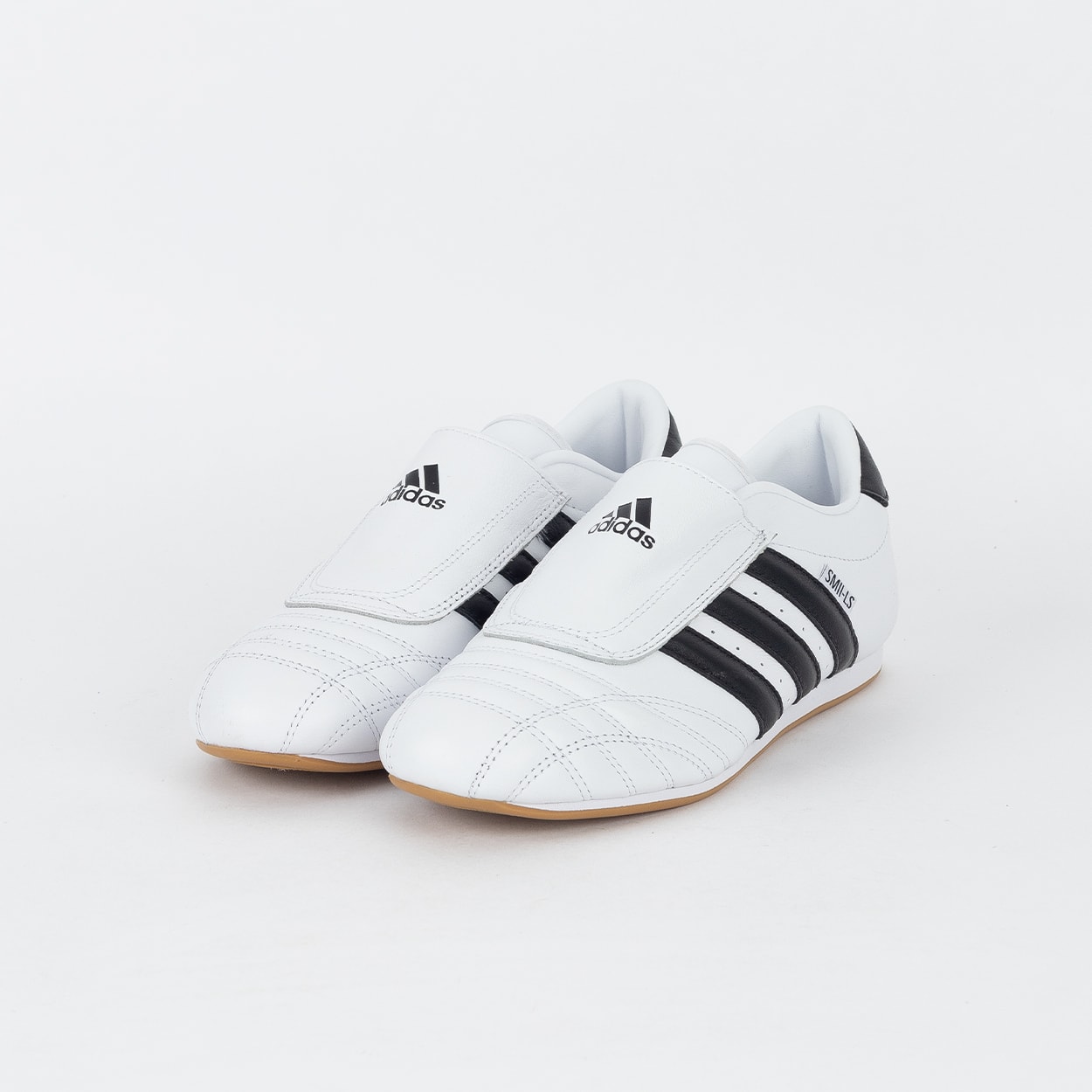 Tênis adidas Taekwondo White Core Black JQ4774