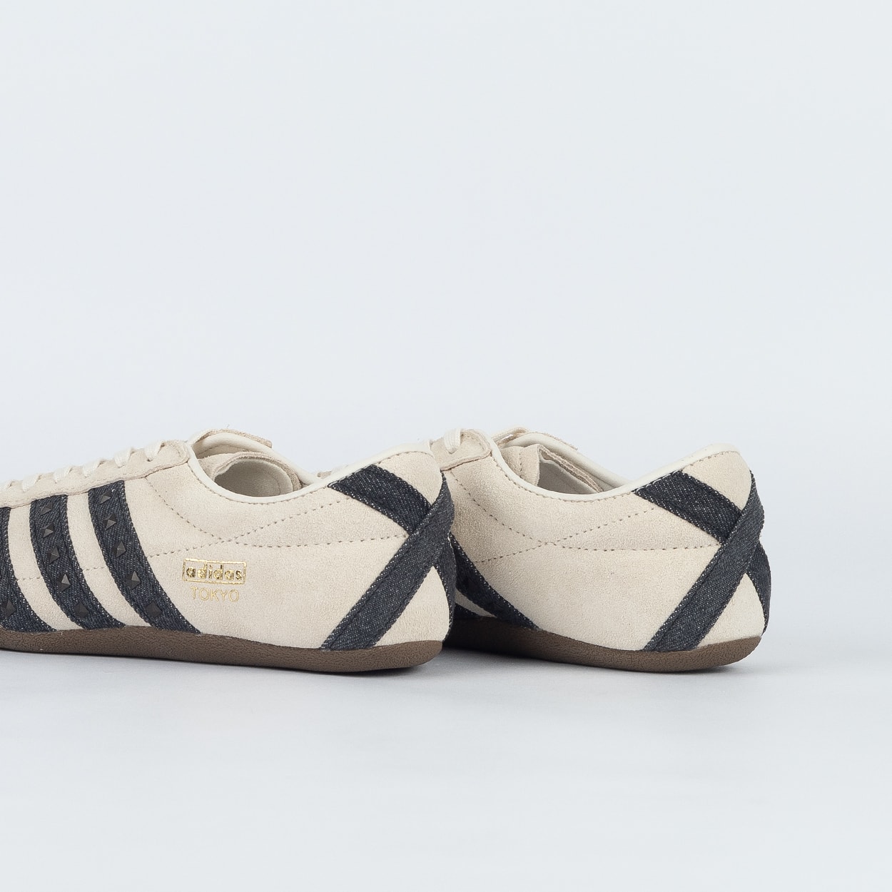 Tênis adidas Tokyo Chalk White Super Yellow Core Black KJ7539