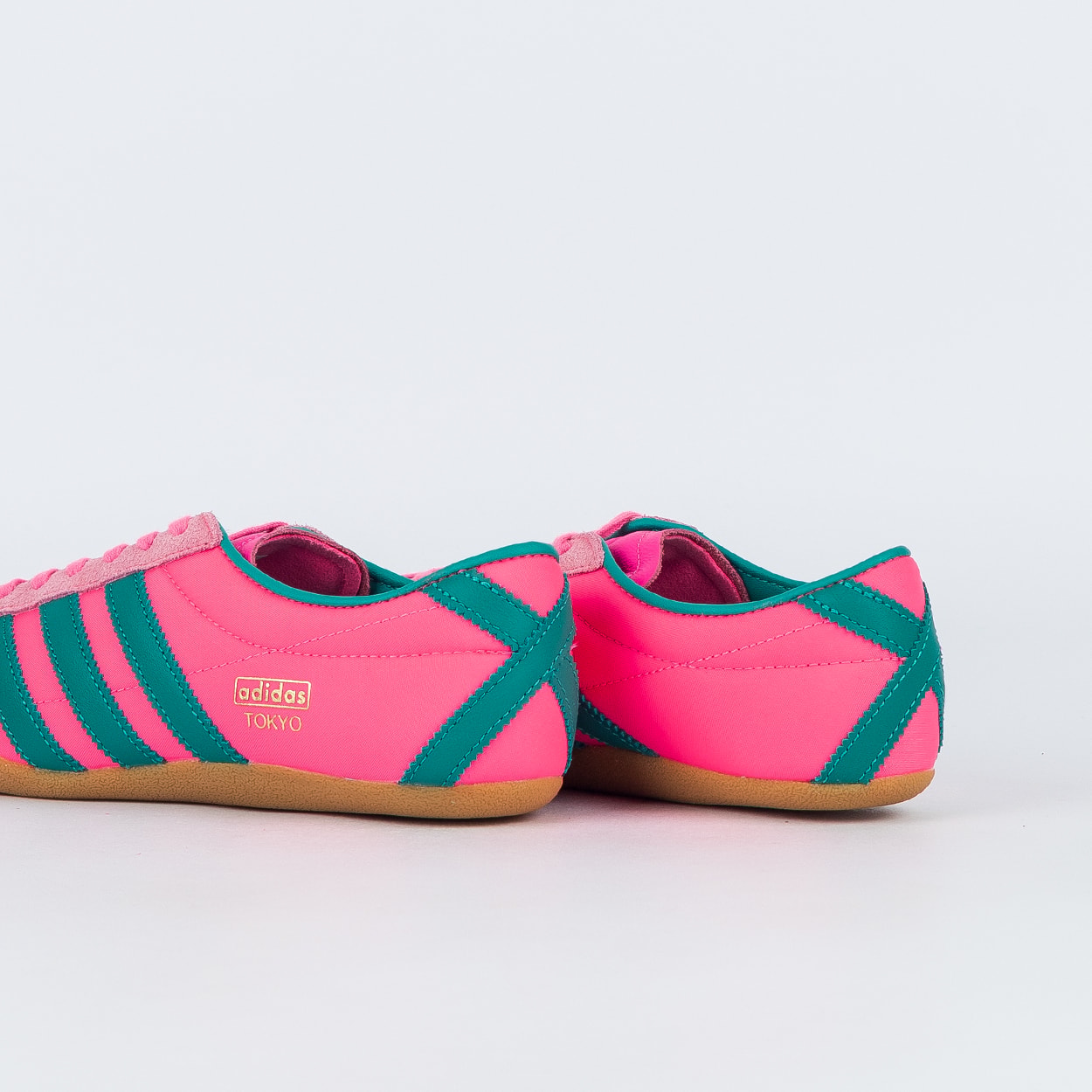 K’ei  Tênis adidas Tokyo Lucid Pink Power Green Gold Metallic IH3998