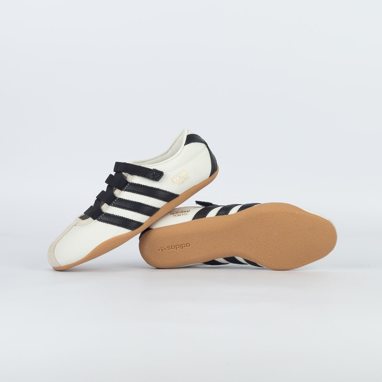 Tênis adidas Tokyo MJ Off White Core Black Gum KJ8378