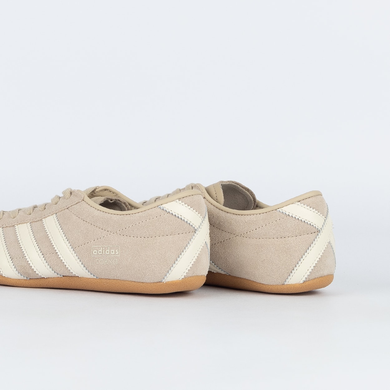Tênis adidas Tokyo Stone Khaki Off White Gum KI3583