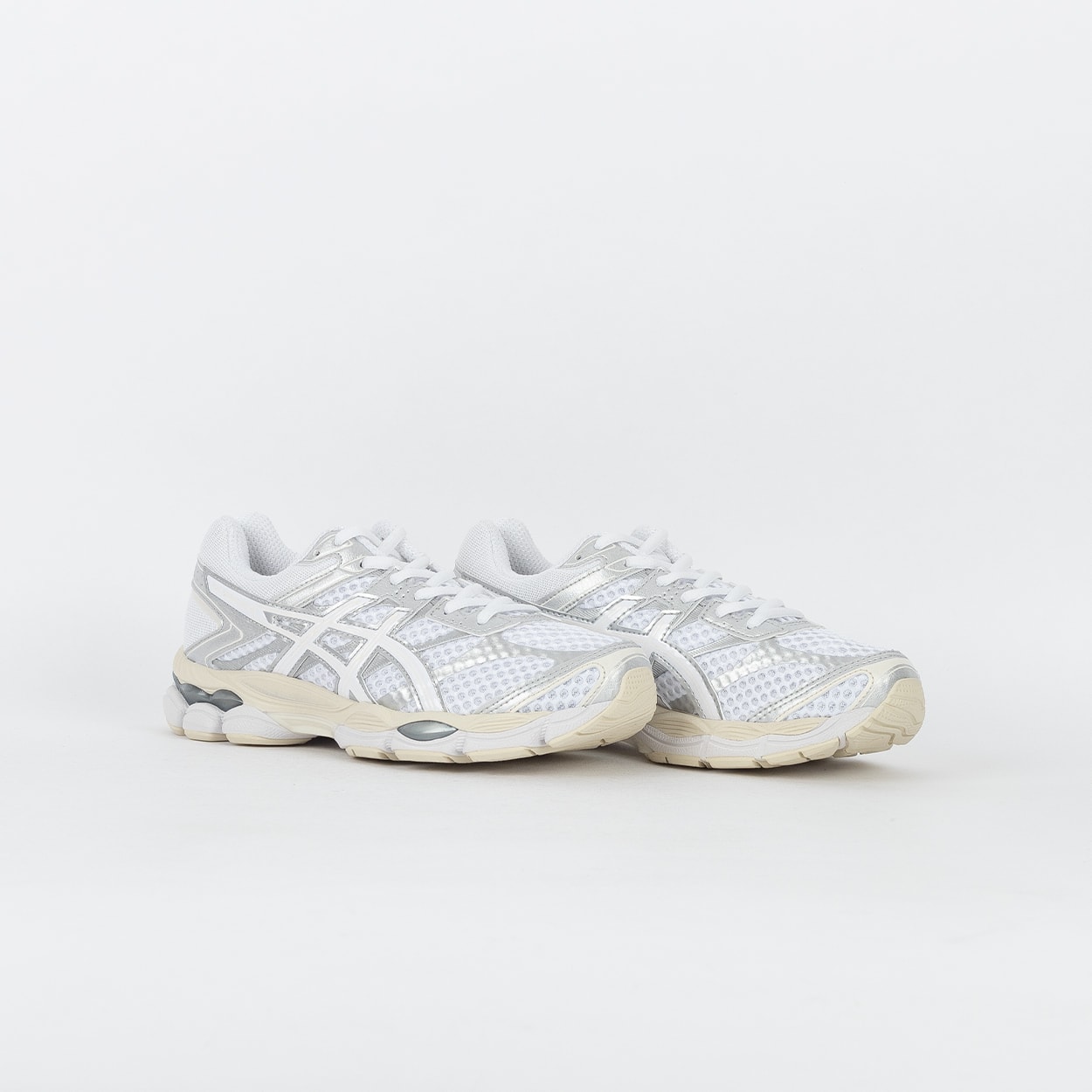 ASICS RISE ホワイト/ゴールド Tênis Asics Metarise – DEYHARA