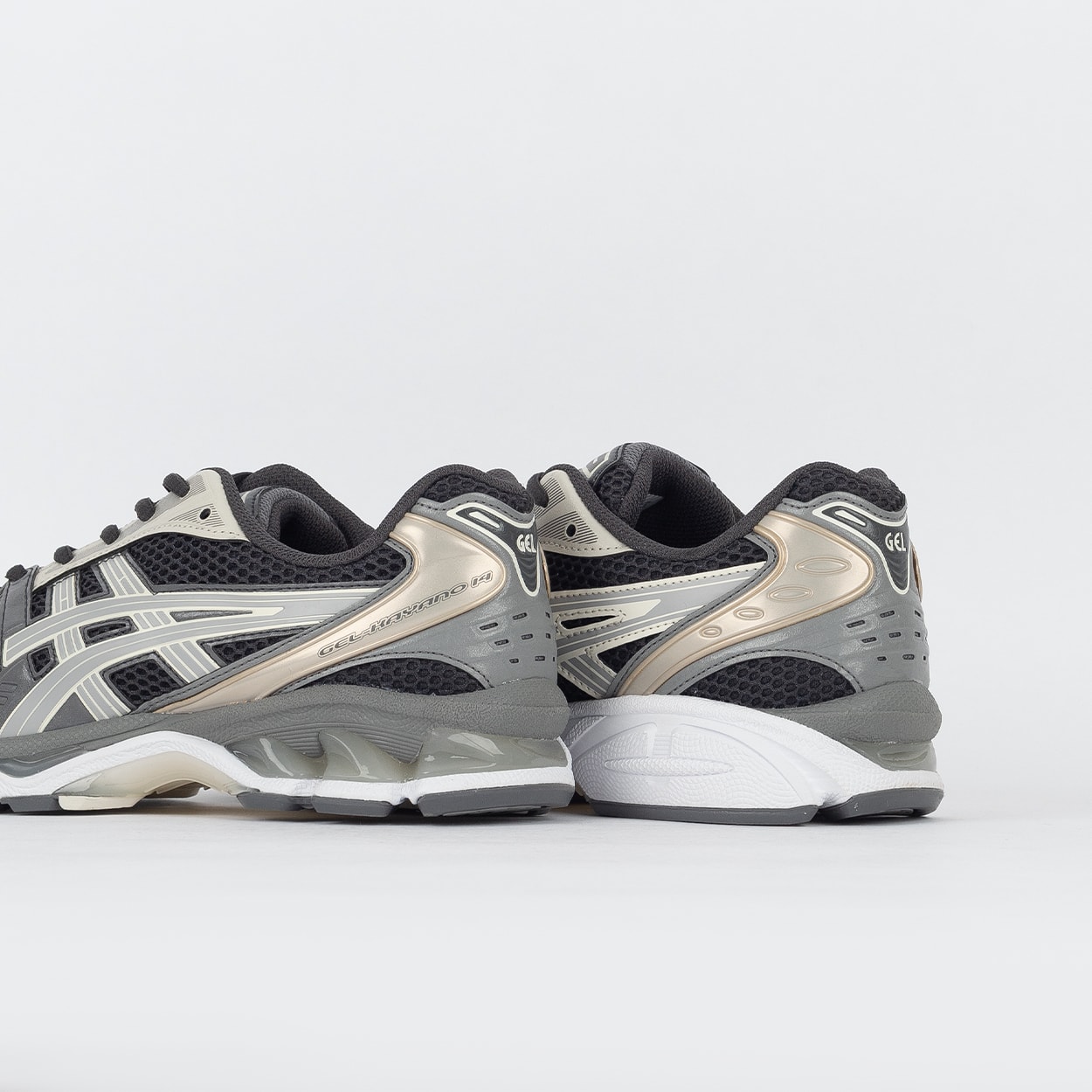 Tênis Asics Gel-Kayano 14 Obsidian Grey Cement Grey 1203A537.024