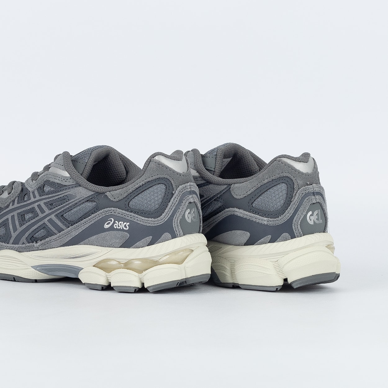 Tênis Asics Gel-NYC Steel Grey Carrier Grey 1203A739.020