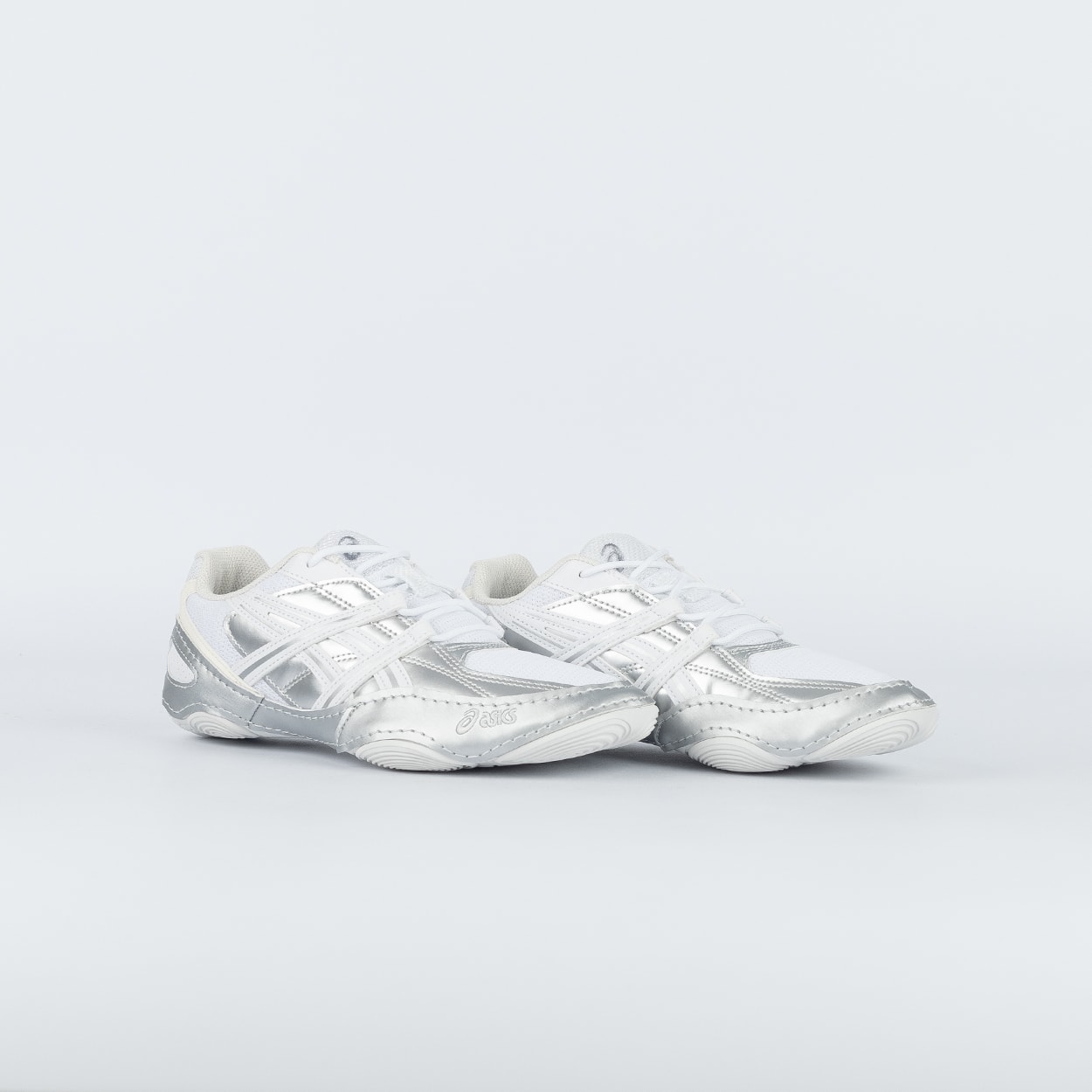 Tênis Asics Hypersync White Pure Silver 1203A879.100
