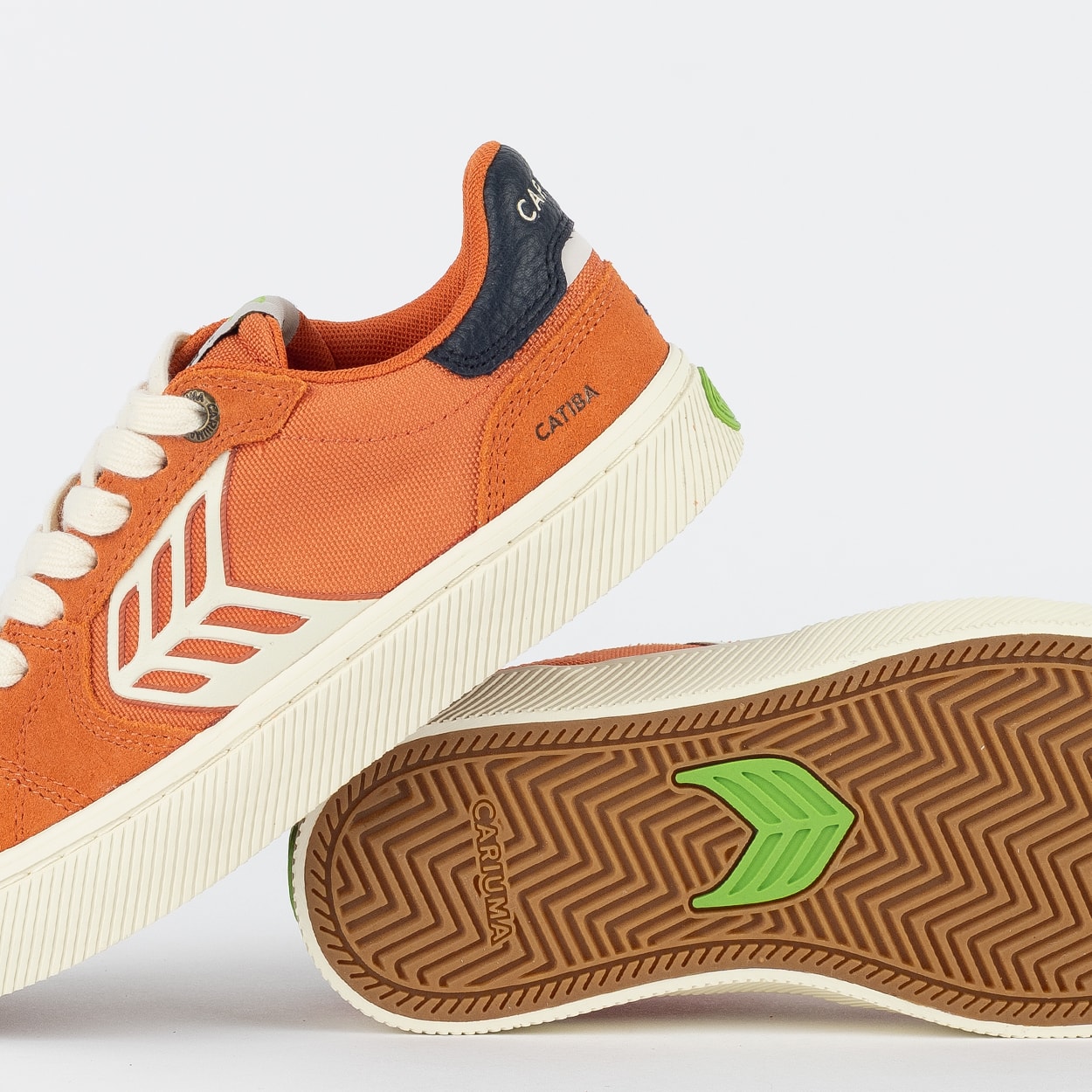 kuryume Tênis Cariuma Catiba Pro 2.0 Suede And Cordura Burnt Orange Ivory