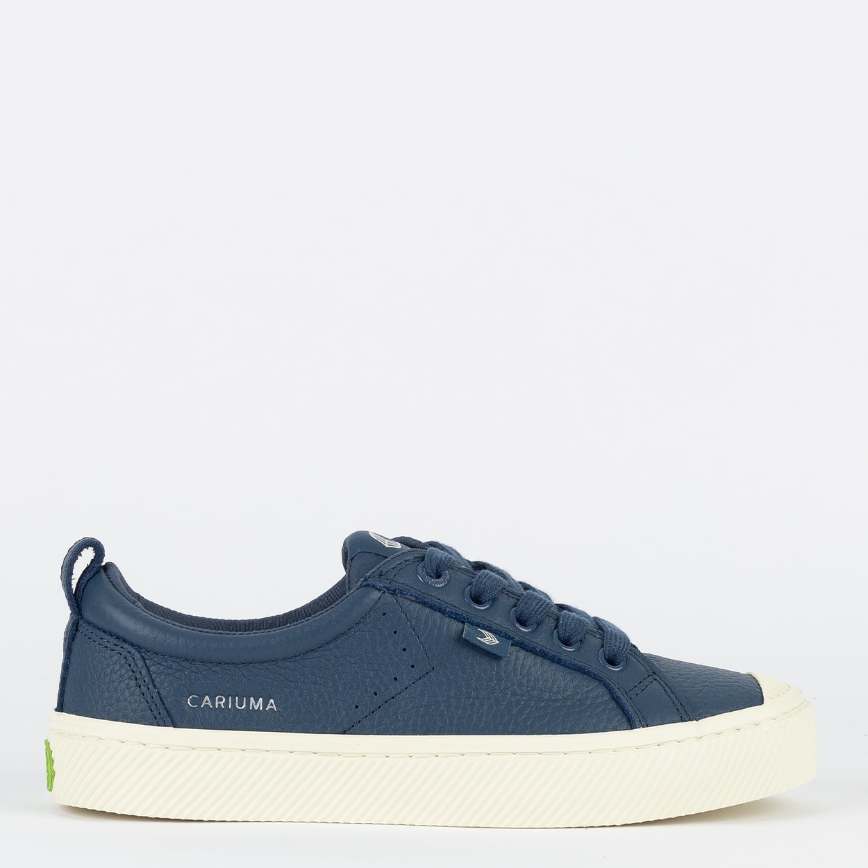 Tênis Cariuma Oca Low Premium Leather Dark Denim 100104U50