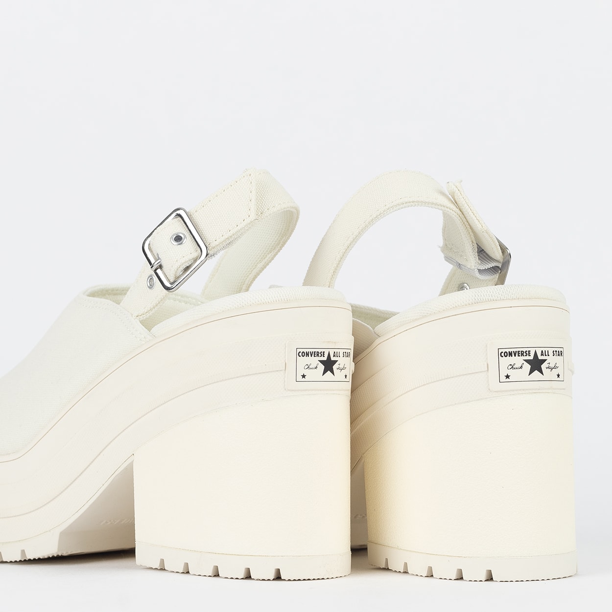Tênis Converse Chuck 70 De Luxe Heel Mule Egret A13796C