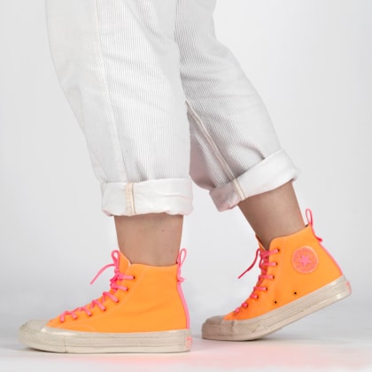 Tênis Converse Chuck 70 Hi Carnaval Pessego CT24350001