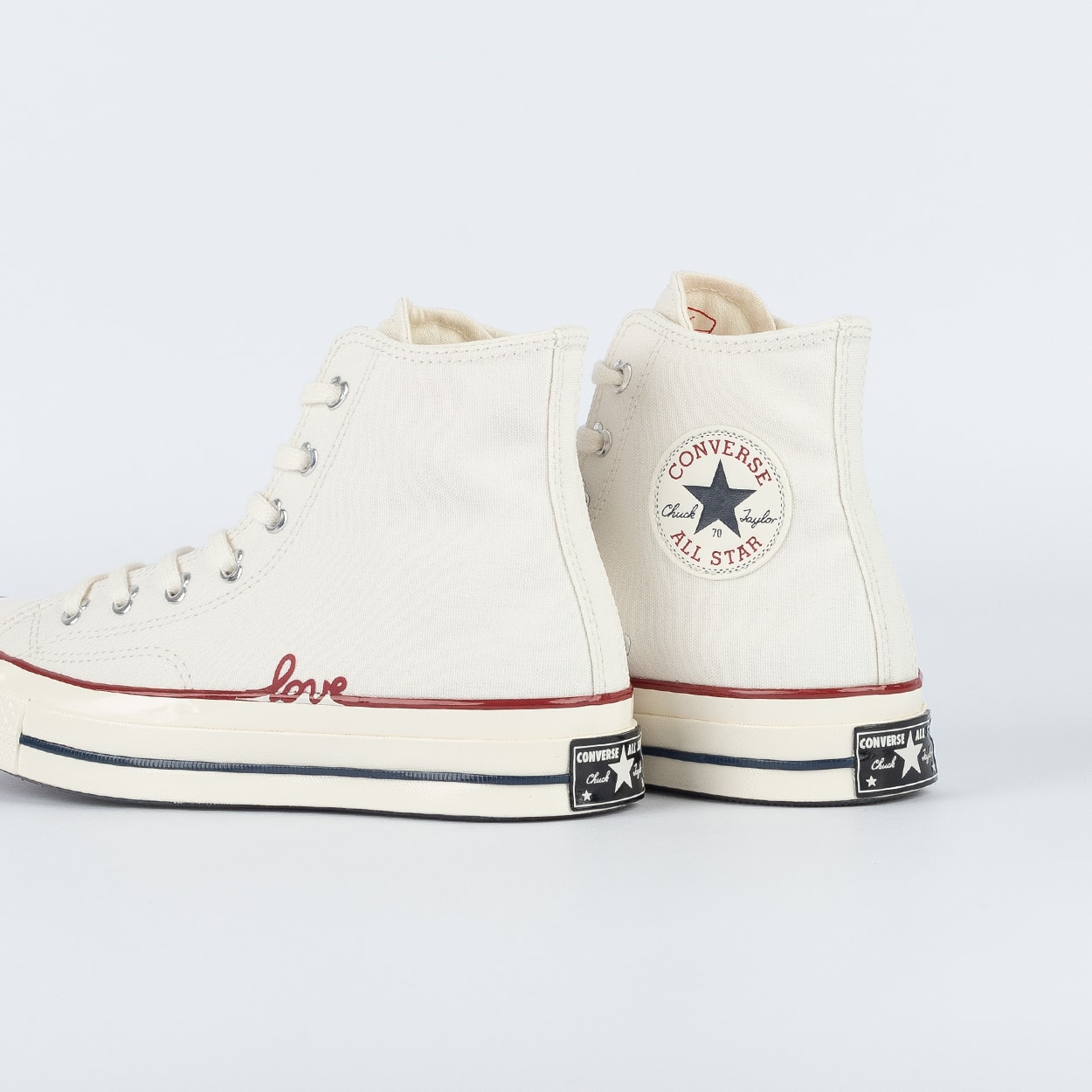 Tênis Converse Chuck 70 Hi Chucks in Love Vintage White Egret Days