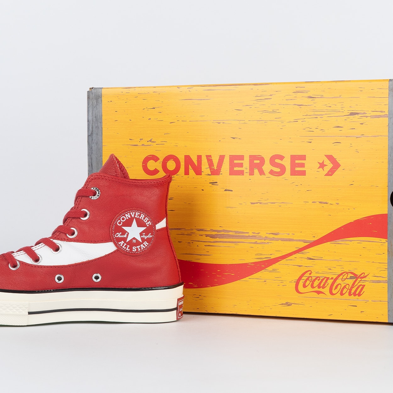 早い者勝ち‼️Converse Coca-Cola コラボ Tênis Converse Chuck 70 Hi Coca Cola Racing Red White Black A17888C