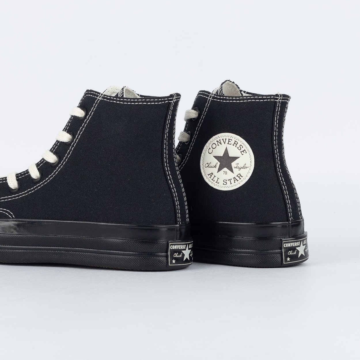 Tênis Converse Chuck 70 Hi Essential Preto Amendoa CT33720001