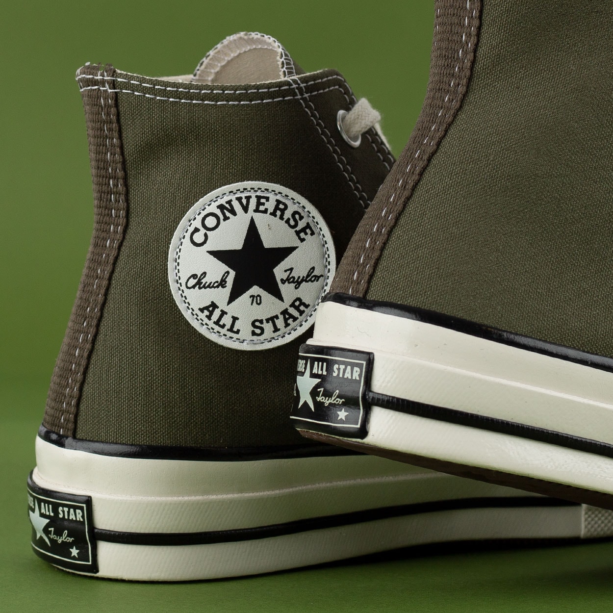 Tênis Converse Chuck 70 Hi Vintage Seasonal Bege Khaki Preto CT14550011 na  Loja Virus 41