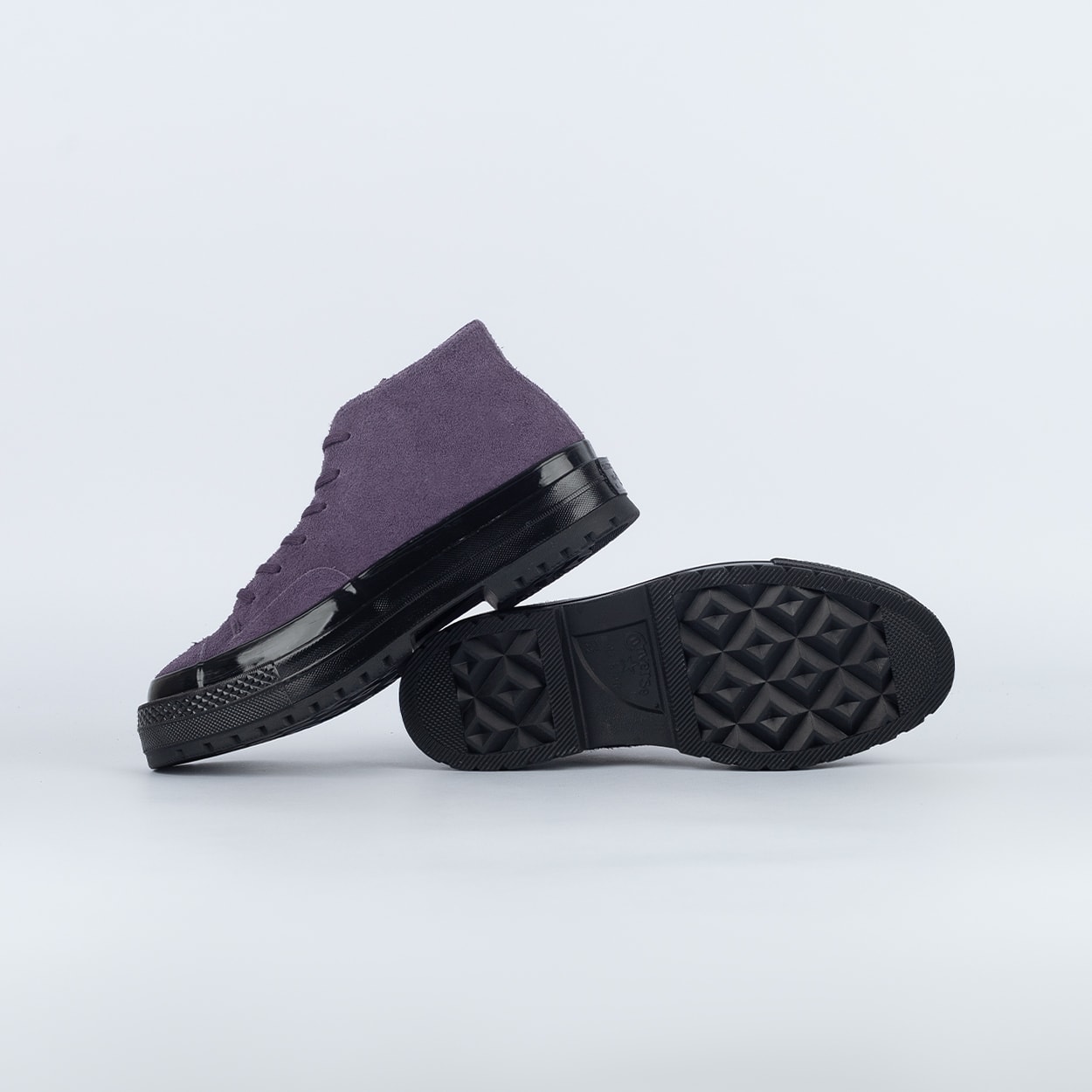 Tênis Converse Chuck 70 National Mid Suede+ Raisin A14670C