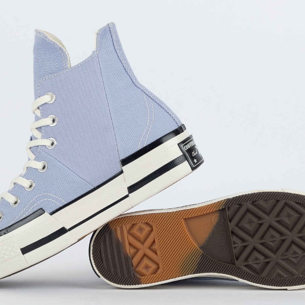 Tênis Converse Chuck 70 Plus Hi Seasonal Lilas Fosco Preto CT19790008