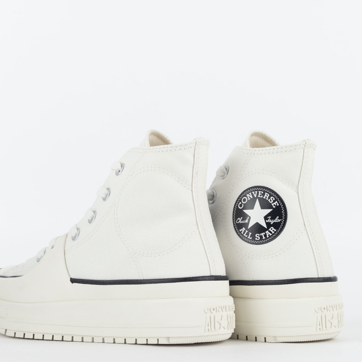 Chuck Taylor All Star Construct in Black/Vintage White/Egret