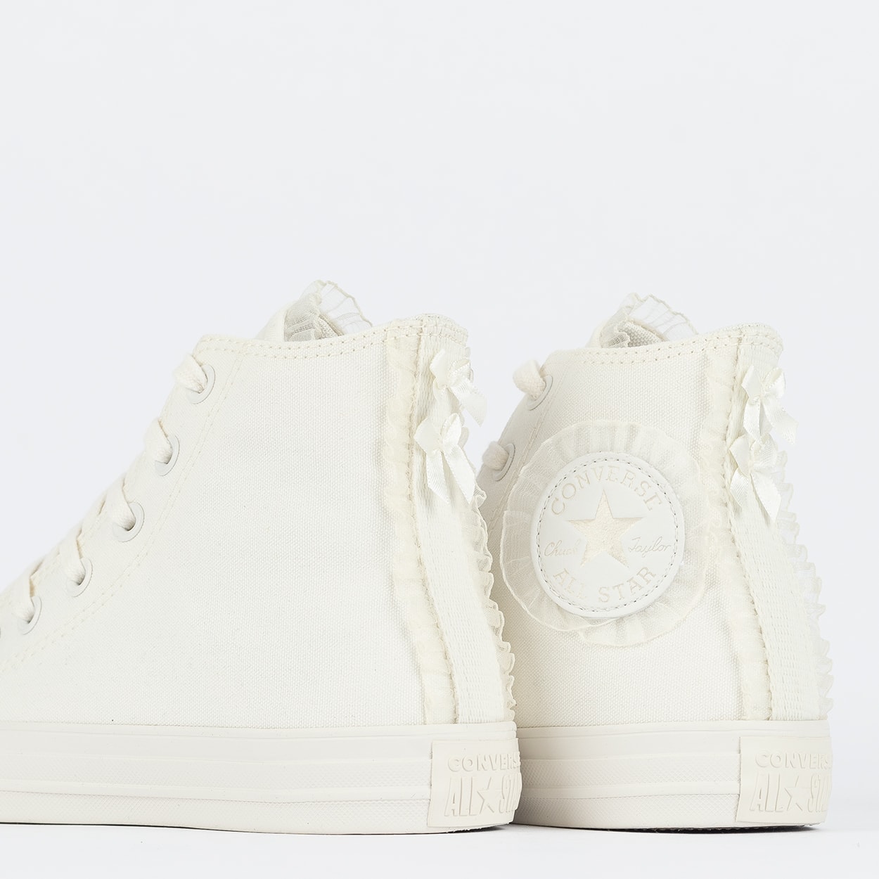 Tênis Converse Chuck Taylor All Star Hi Dark Swan Amendoa Amendoa