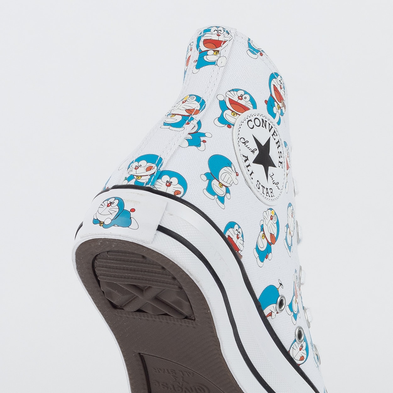 Tênis Converse Chuck Taylor All Star Hi Doraemon White Hawaiian