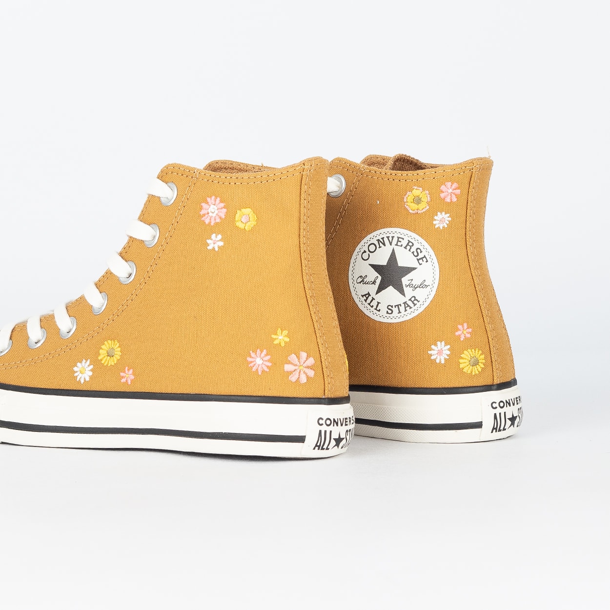 Tênis Converse Chuck Taylor All Star Hi Eternal Sunshine Bege Mel