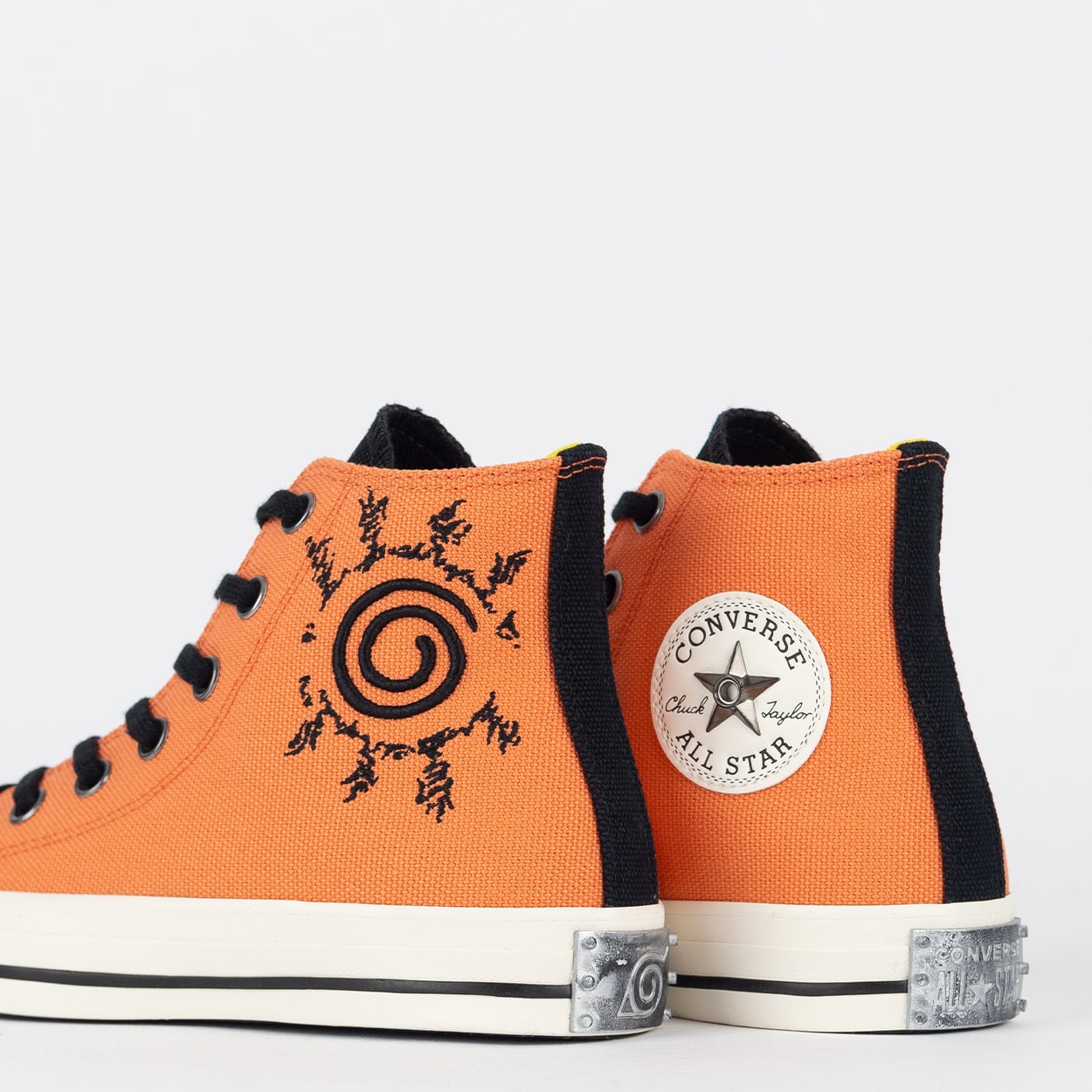 Tênis Converse Chuck Taylor All Star Hi Naruto Pale Magma A14836C