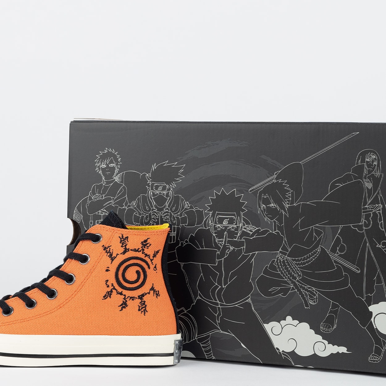 Tênis Converse Chuck Taylor All Star Hi Naruto Pale Magma A14836C