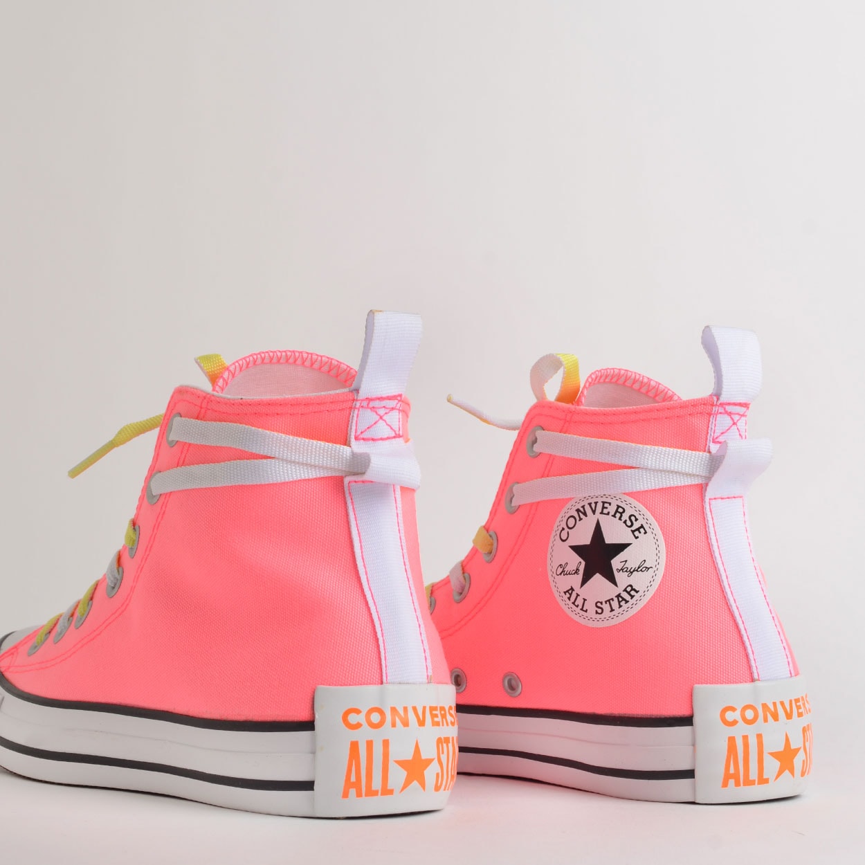 all star rosa fluor