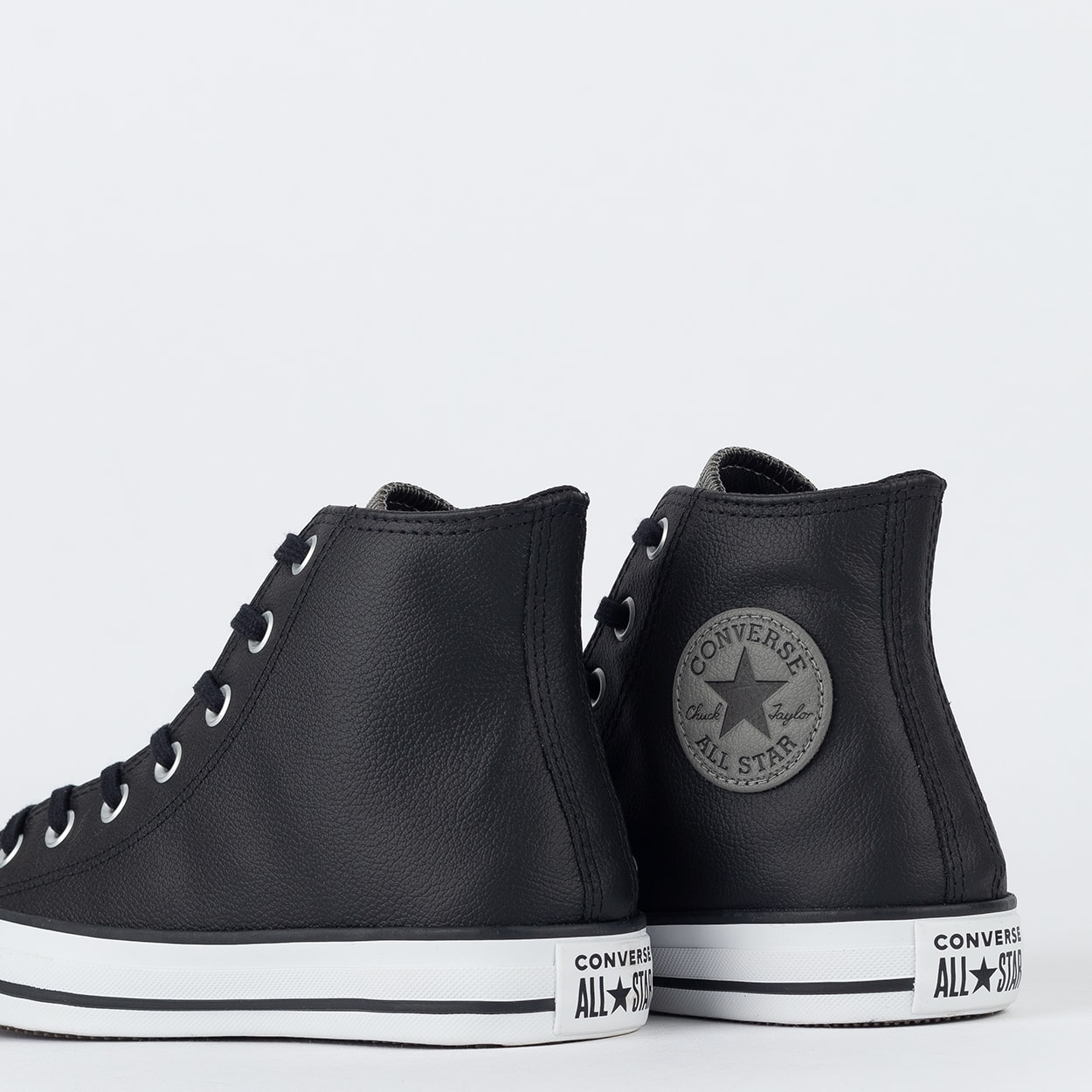 Tênis Converse Chuck Taylor All Star Hi Seasonal Leather Preto