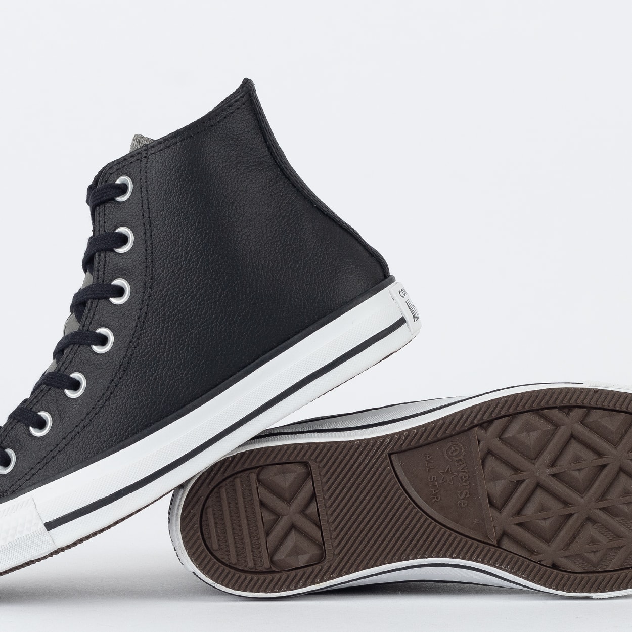 Tênis Converse Chuck Taylor All Star Hi Seasonal Leather Preto