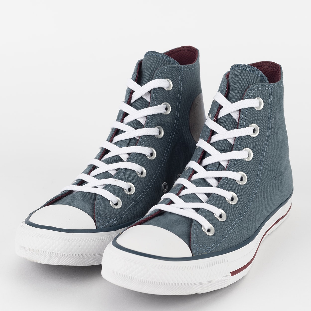 Converse verde clearance esmeralda