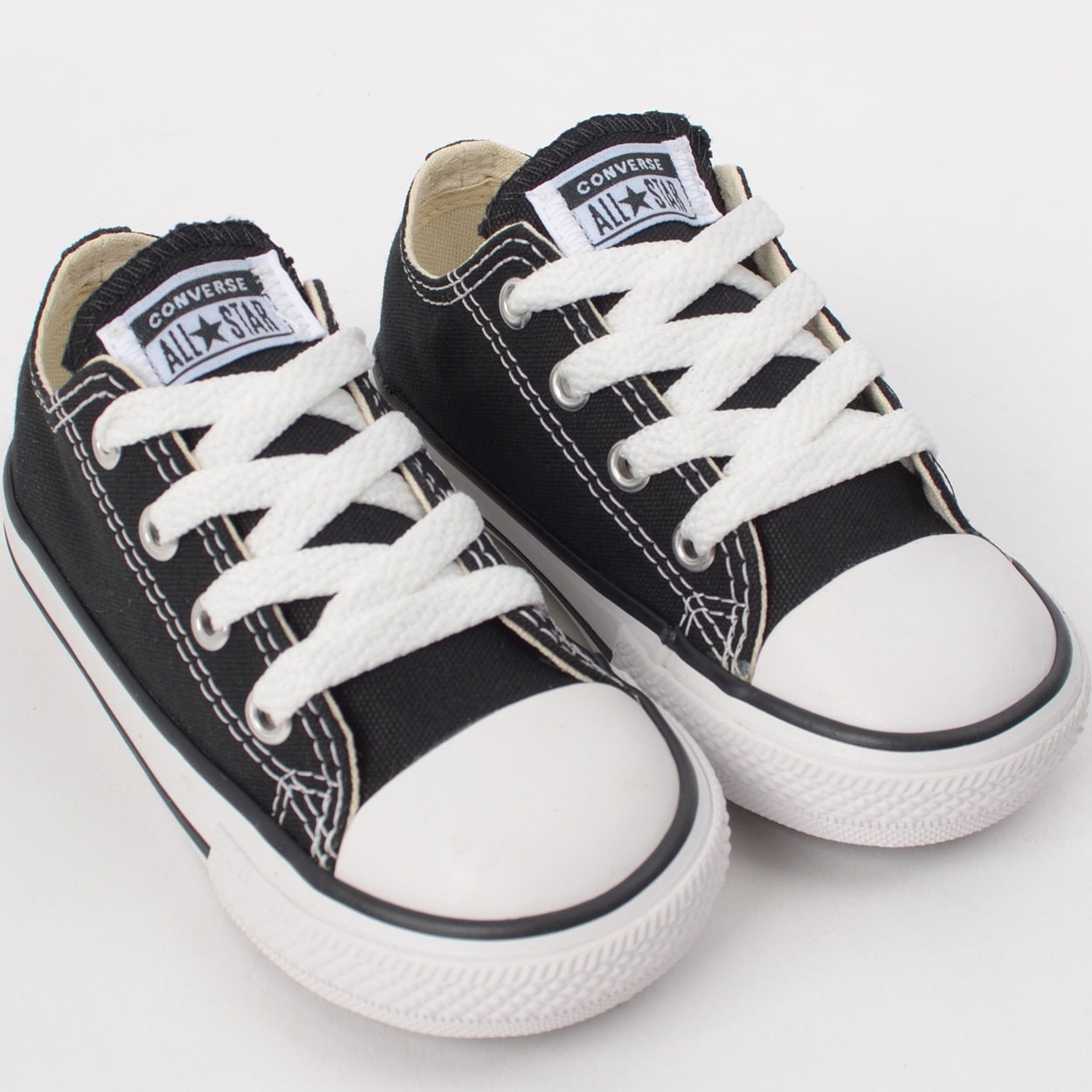 childrens converse sneakers