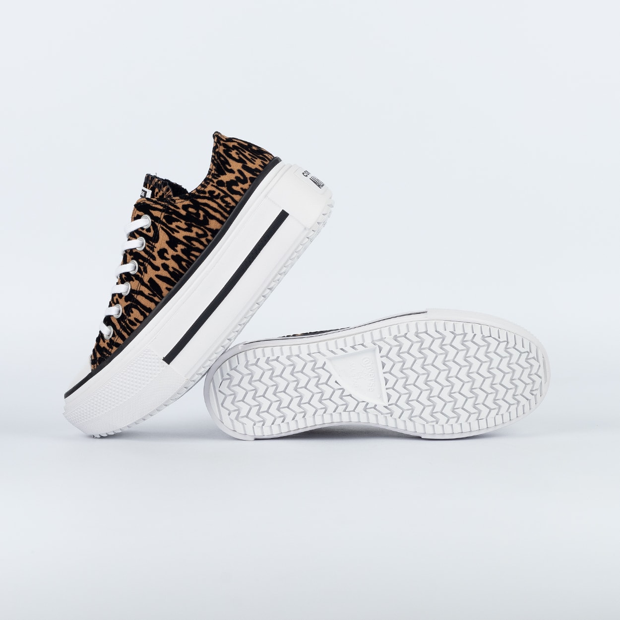 Tênis Converse Chuck Taylor All Star Lift Double Stack Ox Animal