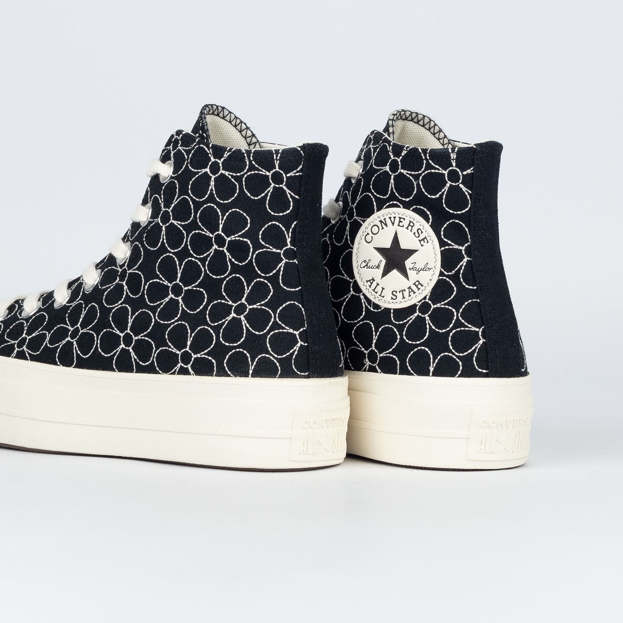 Tênis Converse Chuck Taylor All Star Lift Hi Petal Pop Black Egret
