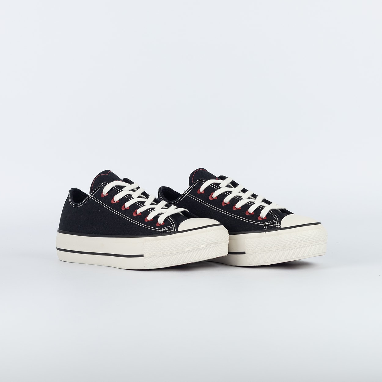 Tênis Converse Chuck Taylor All Star Ox Love Me Not Preto Vermelho