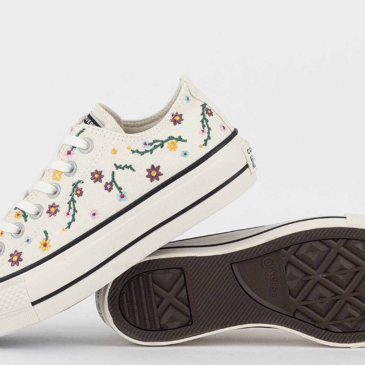 Tênis Converse Chuck Taylor All Star Lift Ox Floral Amendoa