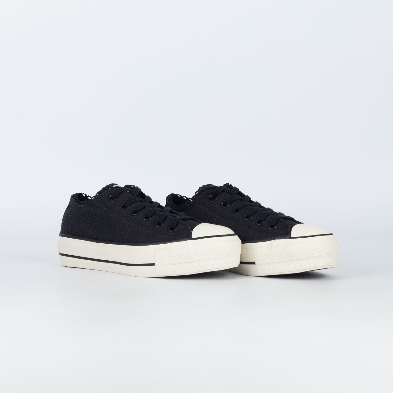 Tênis Converse Chuck Taylor All Star Lift Ox Embroidery Graphic