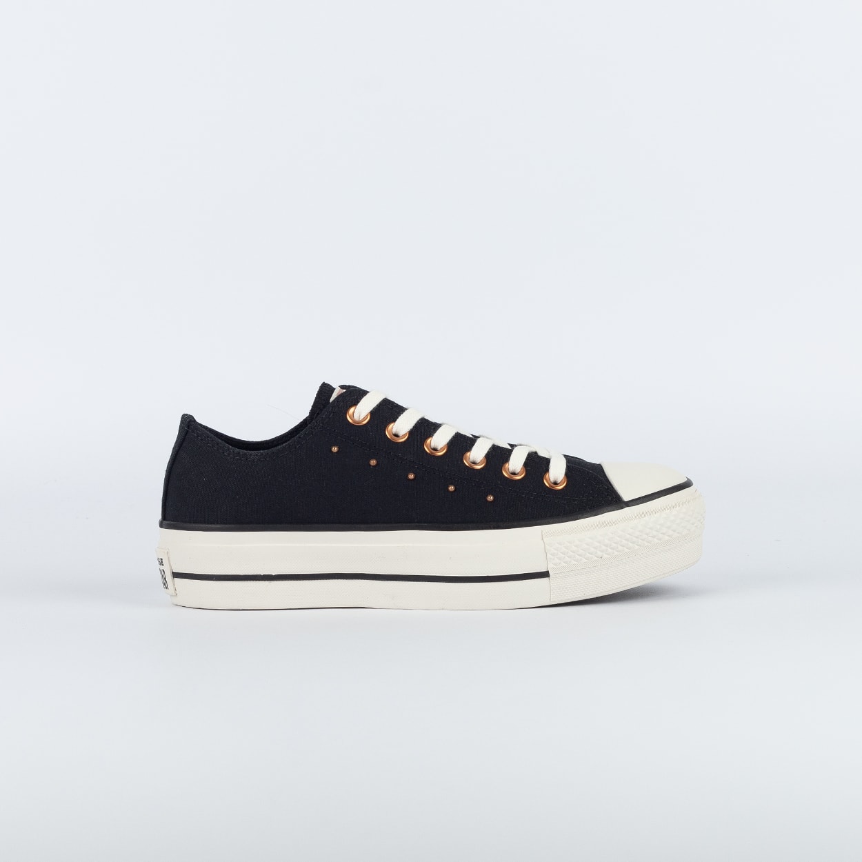 Tênis Converse Chuck Taylor All Star Lift Ox Mini Studs Preto Ouro