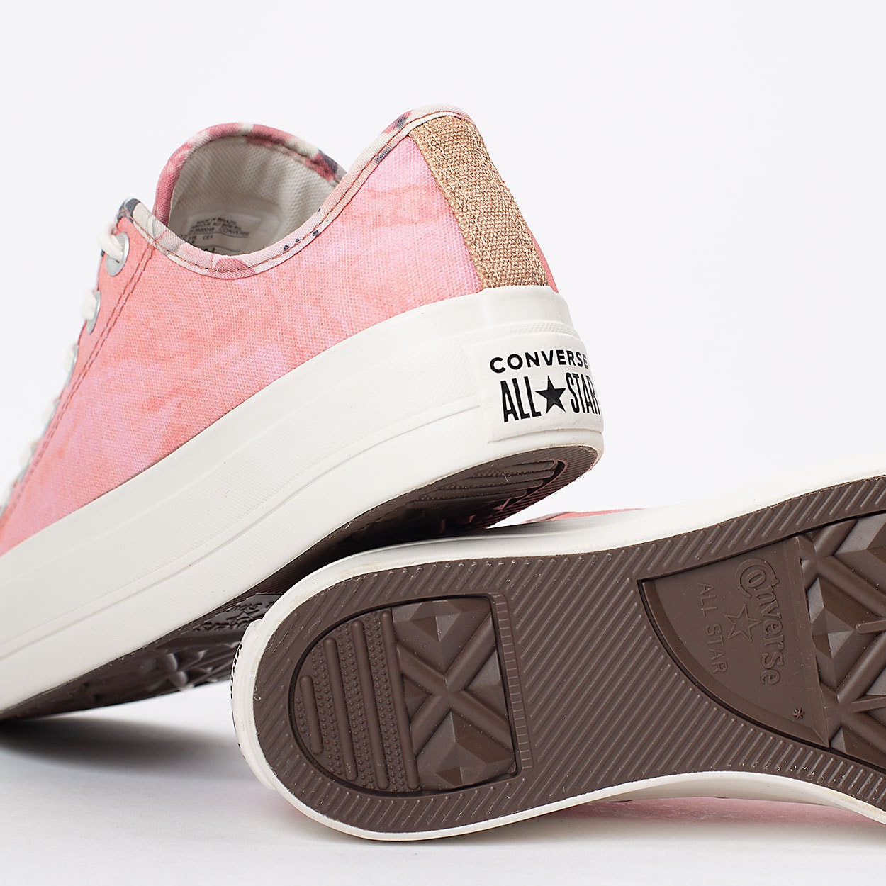 Tênis Converse Chuck Taylor All Star Lift Ox Rosa Terracota Ouro Escuro  CT16620001 na Loja Virus 41