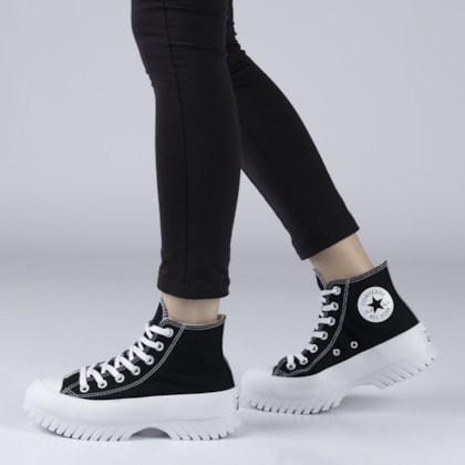 Tênis Converse Chuck Taylor All Star Lugged 2.0 Preto Branco CT23570001