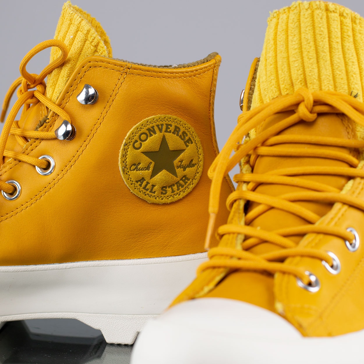 tenis all star amarelo