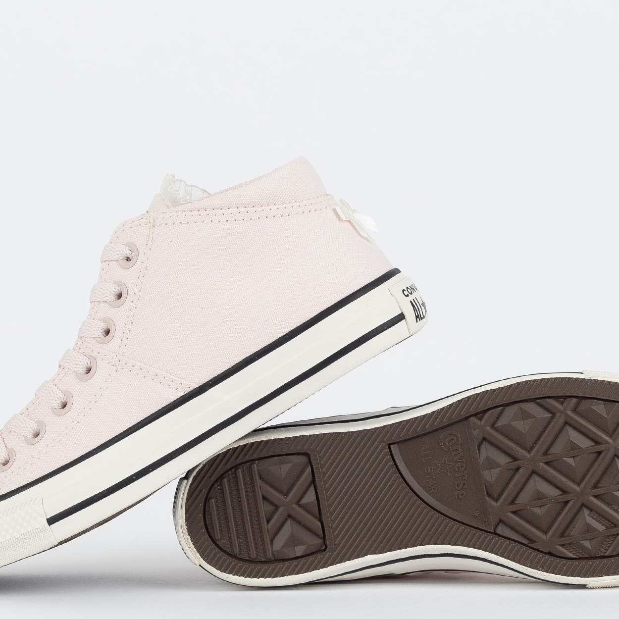 Tênis Converse Chuck Taylor All Star Madison Mid Dark Swan Salmao