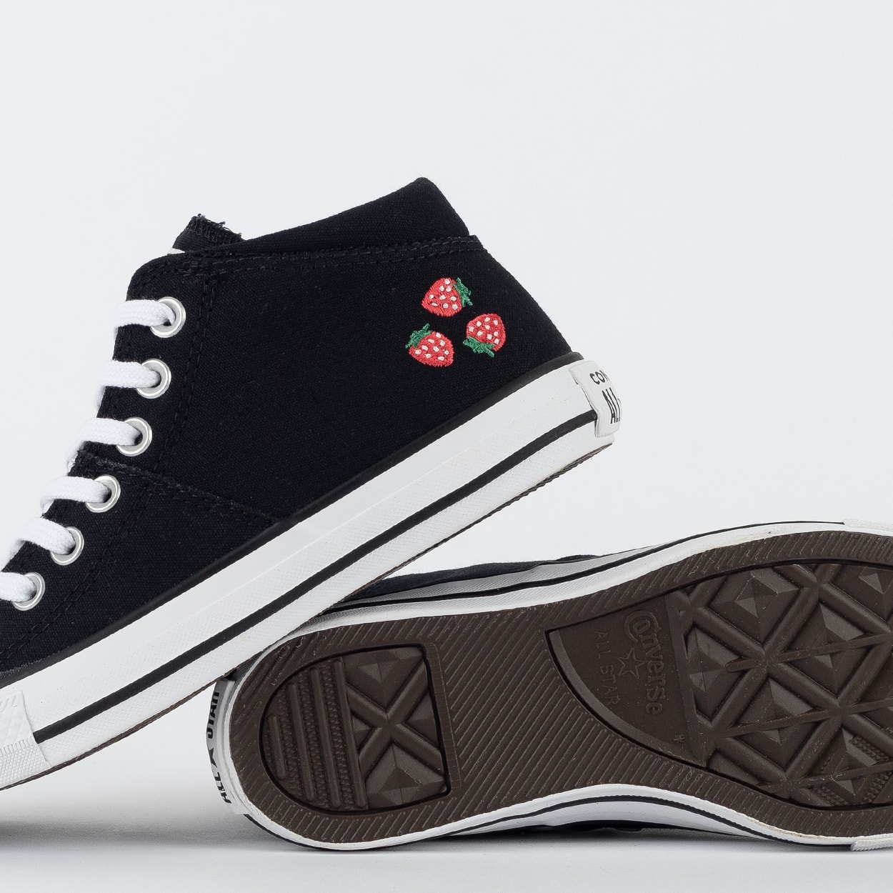 Tênis Converse Chuck Taylor All Star Madison Mid Strawberry Soles