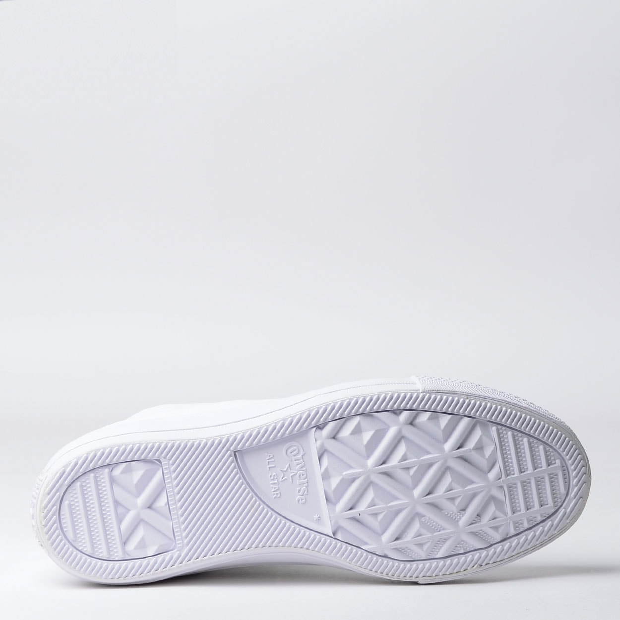 converse monochrome branco