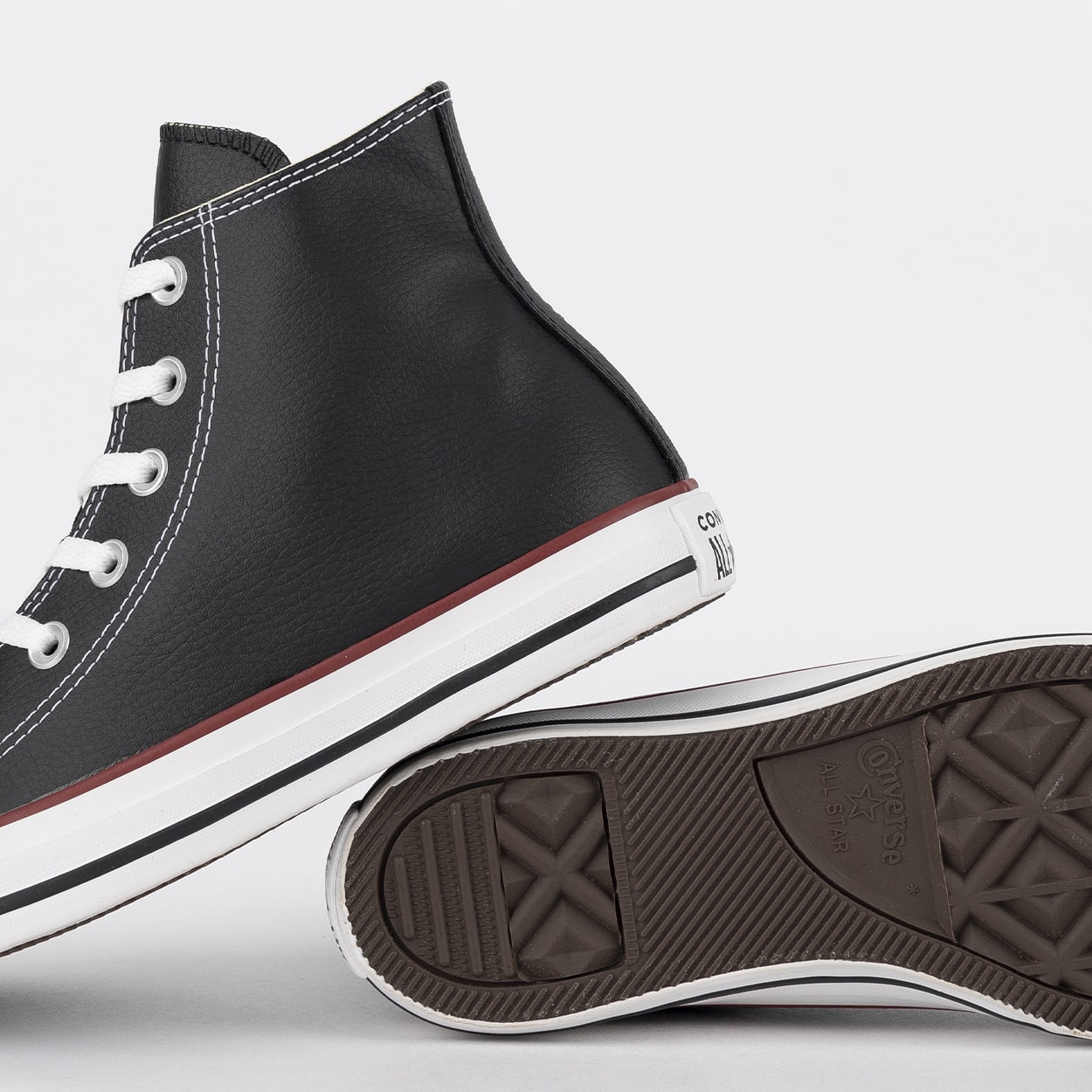 Tênis Converse Chuck Taylor All Star New Malden Hi Preto Vermelho